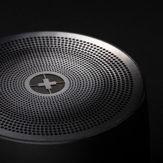 Swiss Peak Wireless Bass Speakers Detail